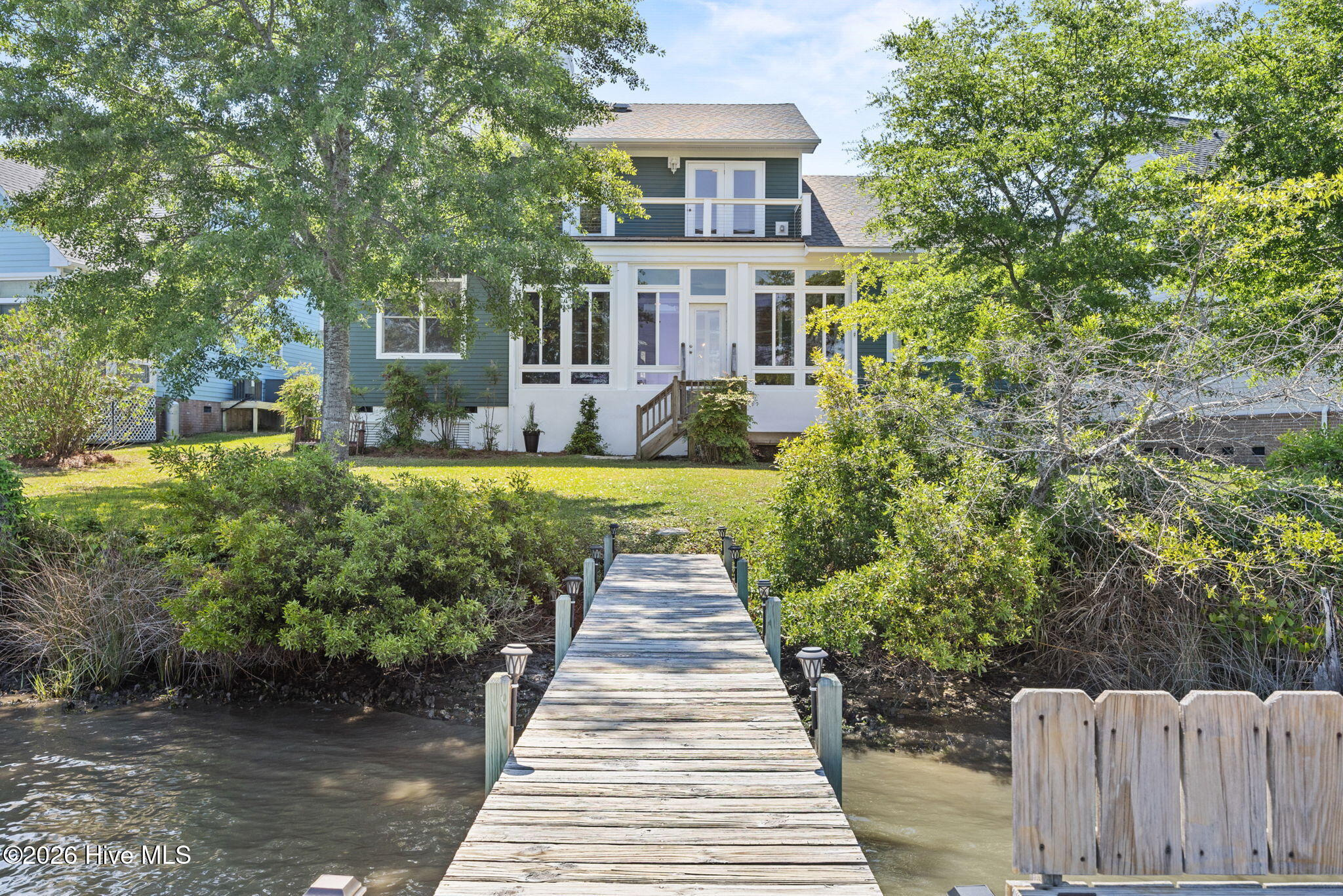 1039 Meridian Drive