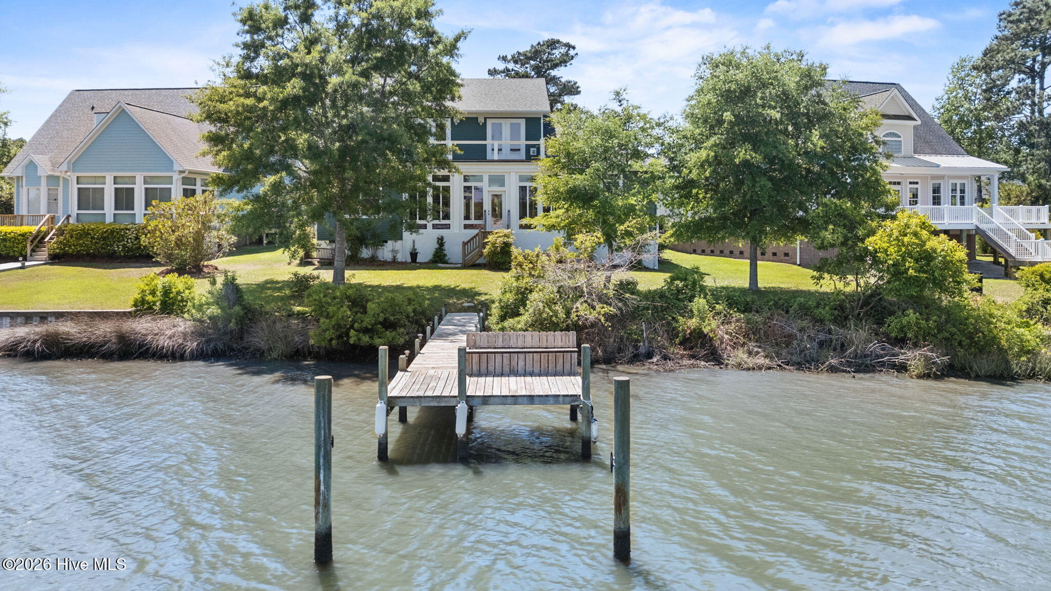1039 Meridian Drive