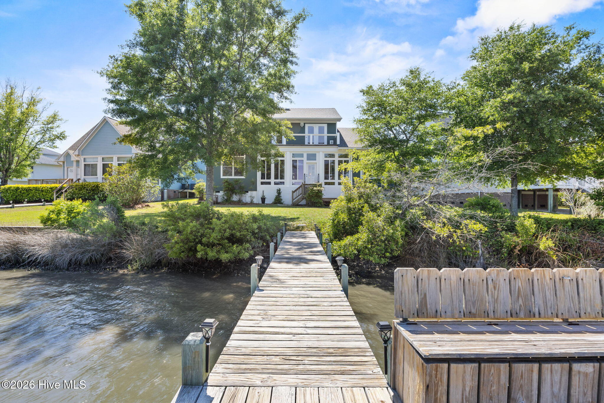 1039 Meridian Drive