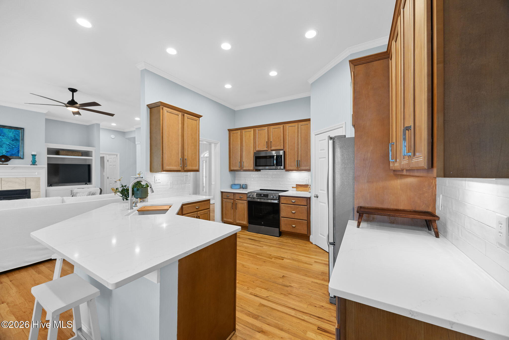 1039 Meridian Drive
