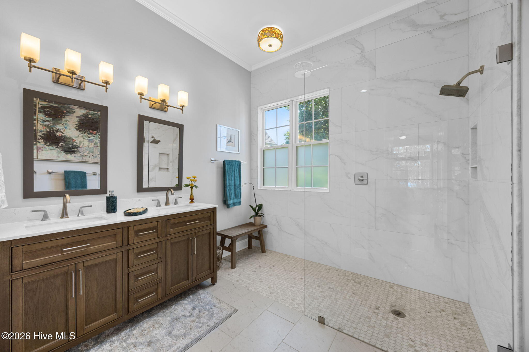 1039 Meridian Drive