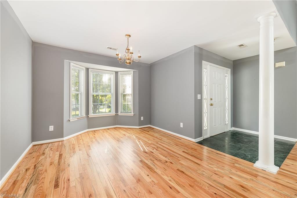 4012 Thorncrest Drive