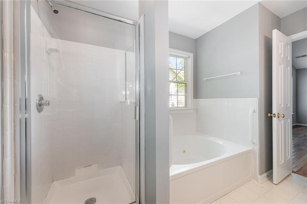 4012 Thorncrest Drive