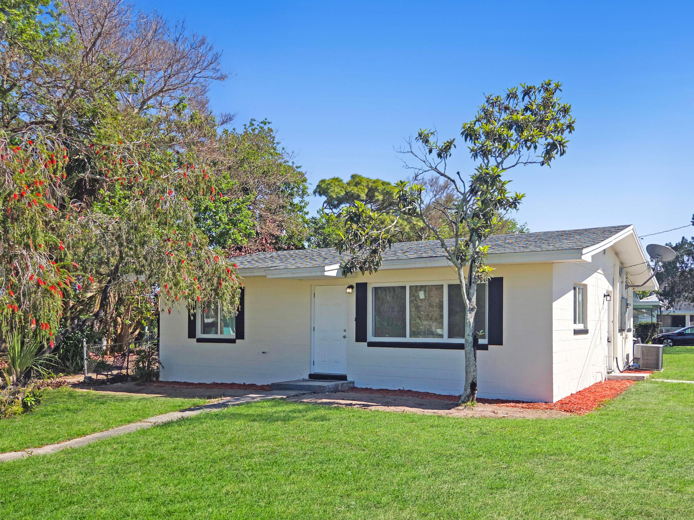 1405 Citrus Avenue