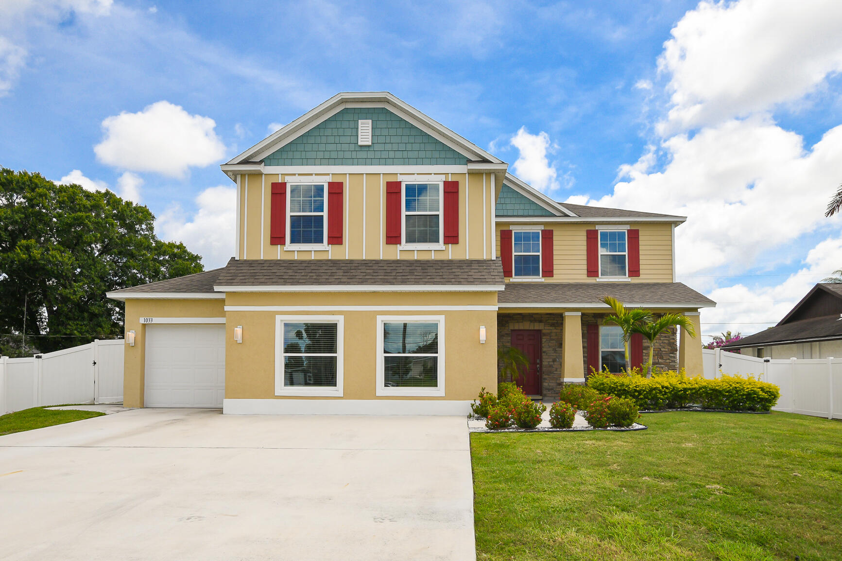 1033 SW General Patton Terrace, Port St. Lucie