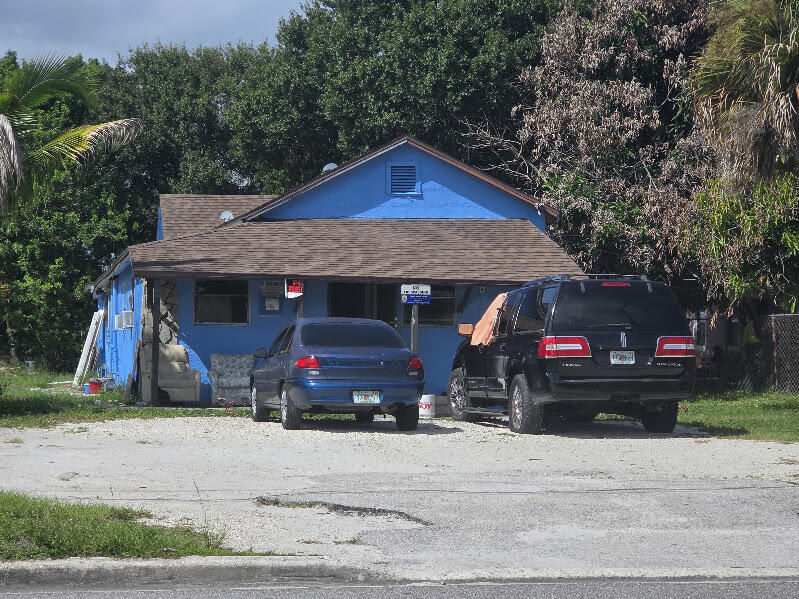 916 Avenue H Fort Pierce Fl Us 34950 B26078270