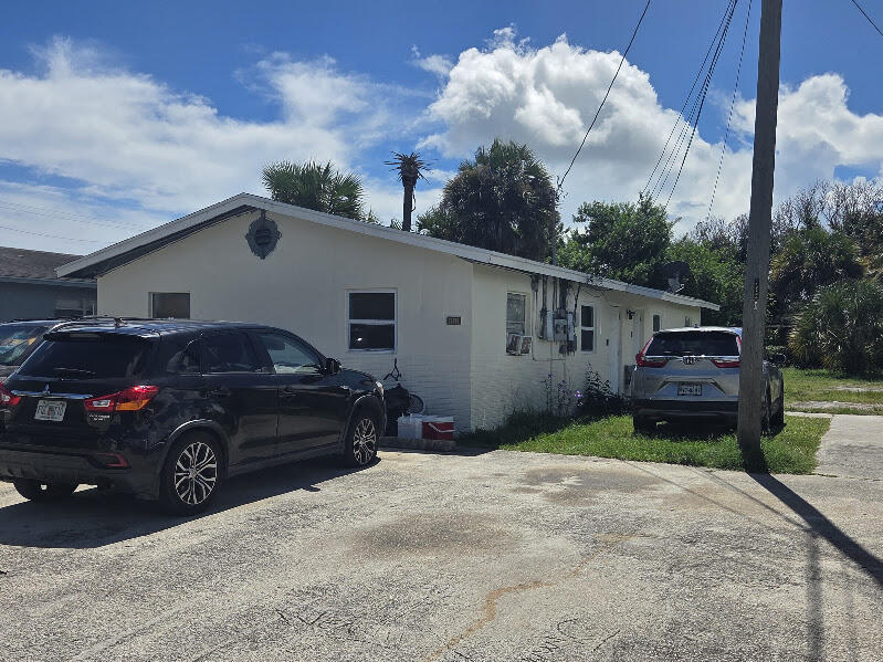 1203 Avenue L Fort Pierce Fl Us 34950 B26078275