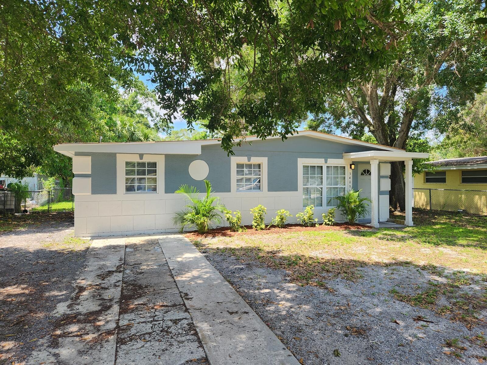 3409 Sloan Road