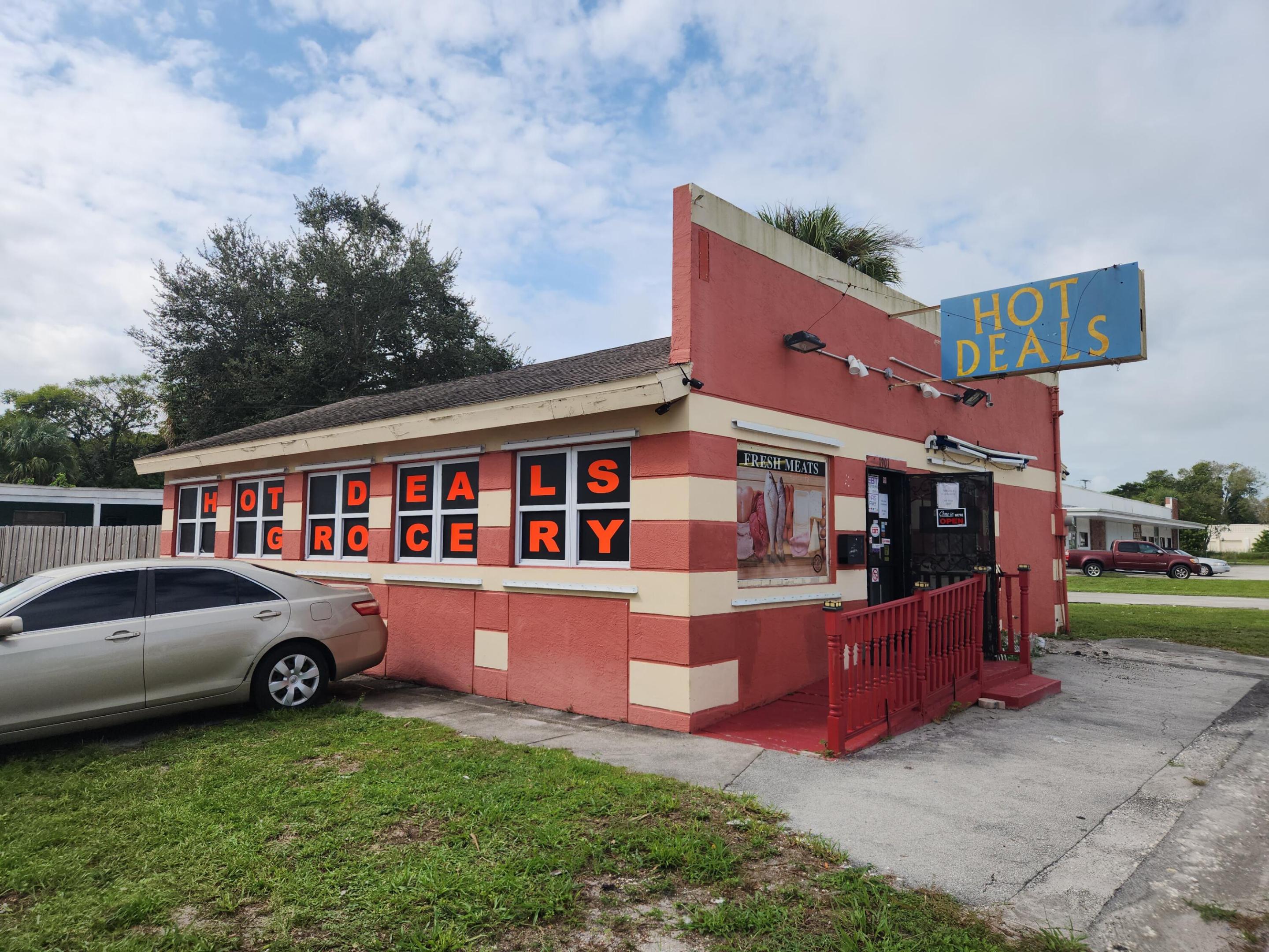1901 Orange Avenue