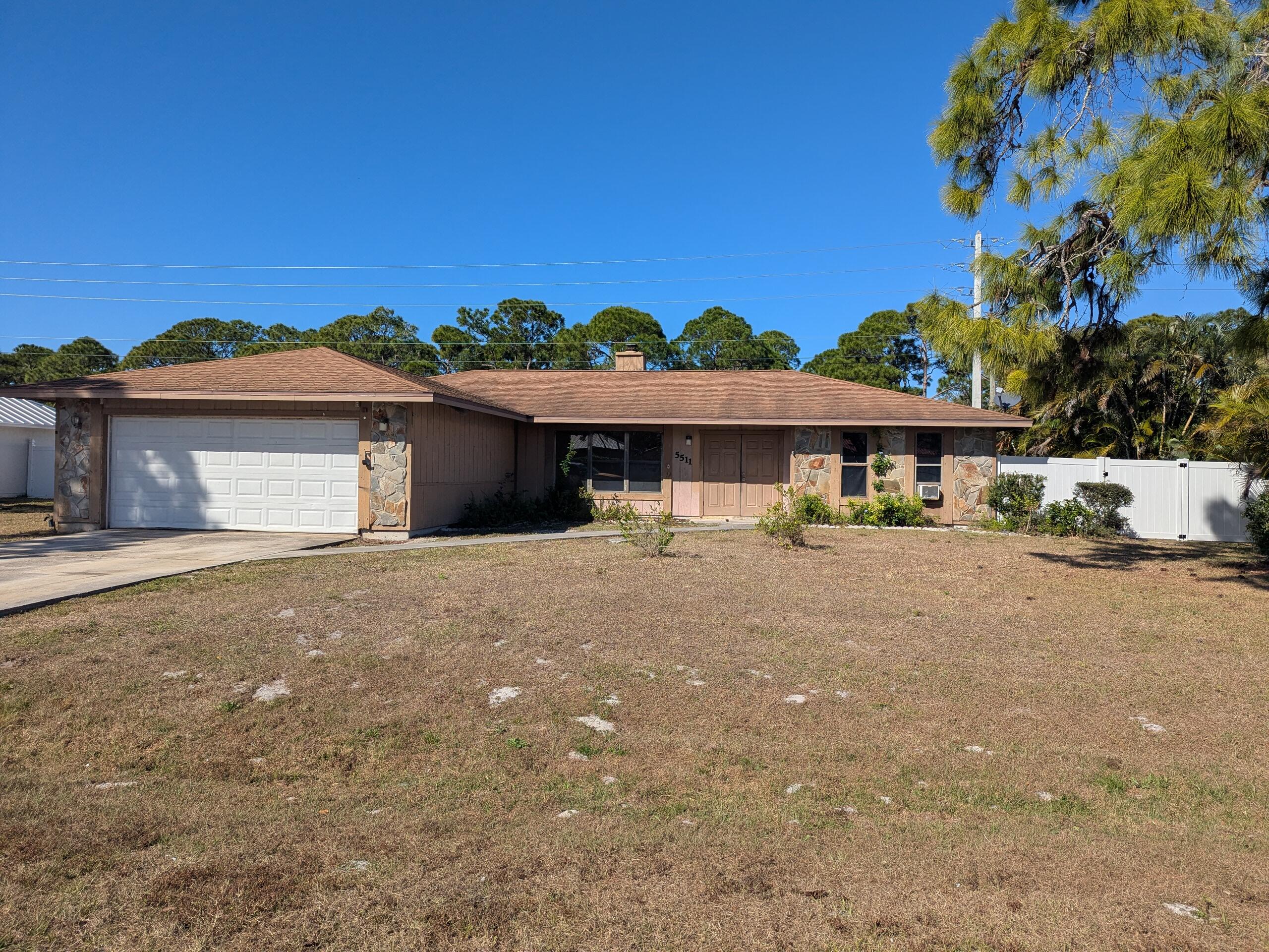 5511 Paleo Pines Circle
