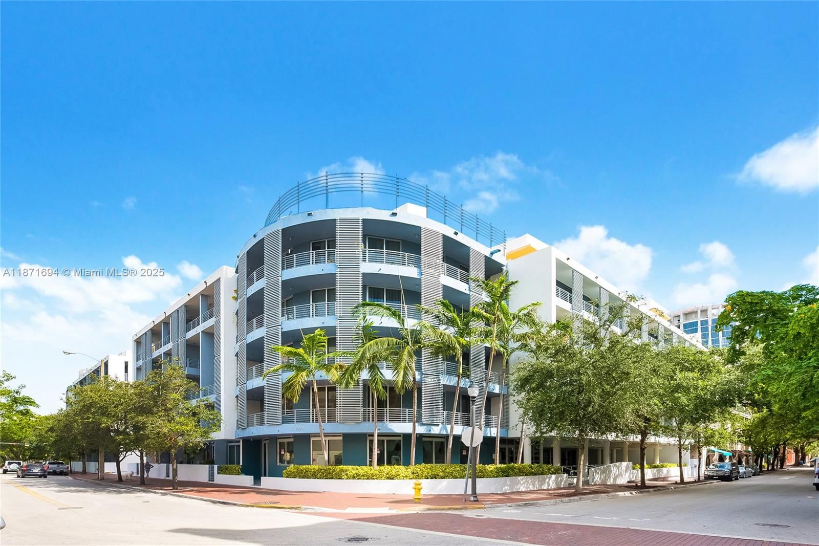 3339 Virginia Street # 120