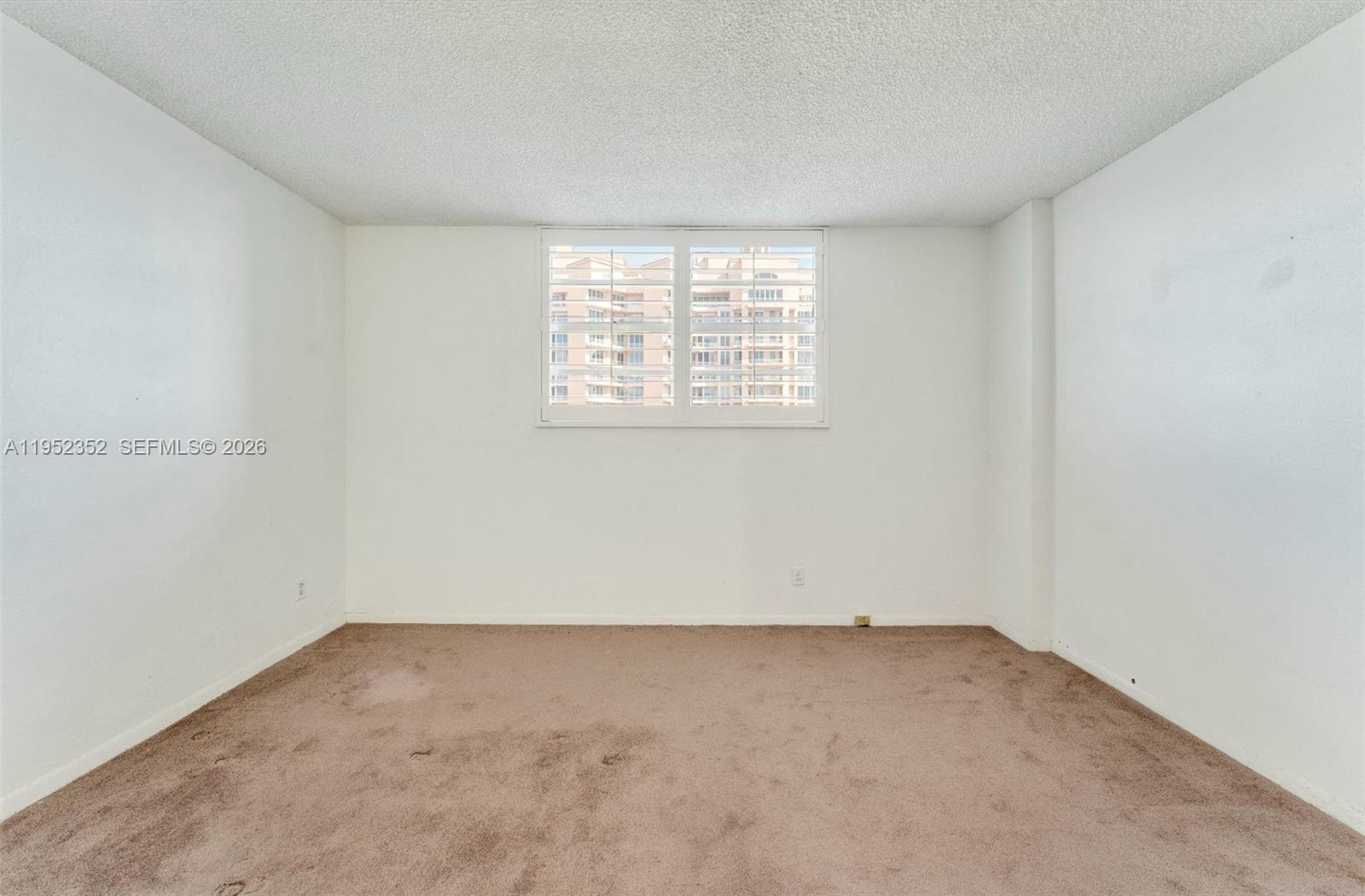 90 Edgewater Drive # 1120