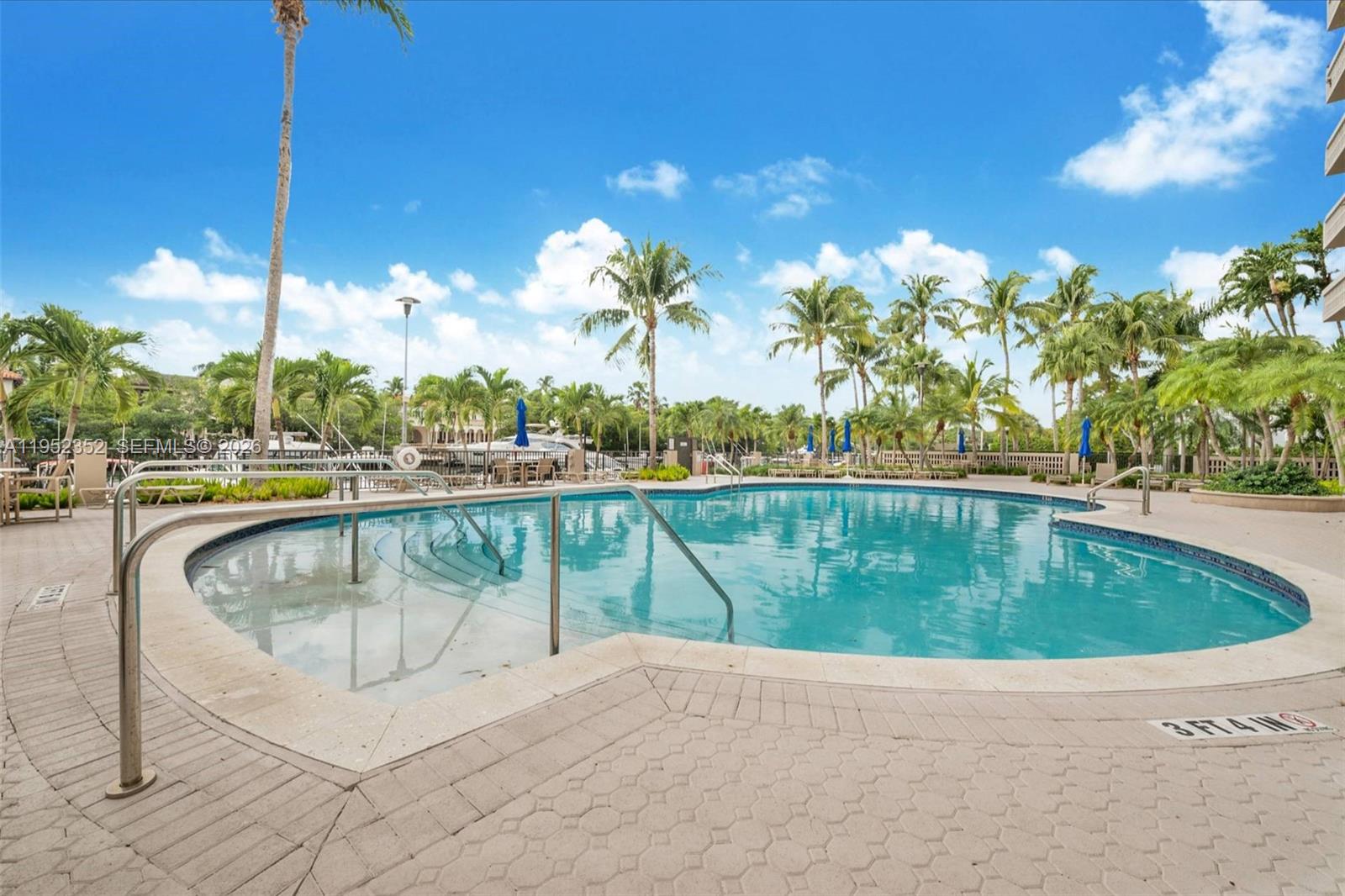 90 Edgewater Drive # 1120