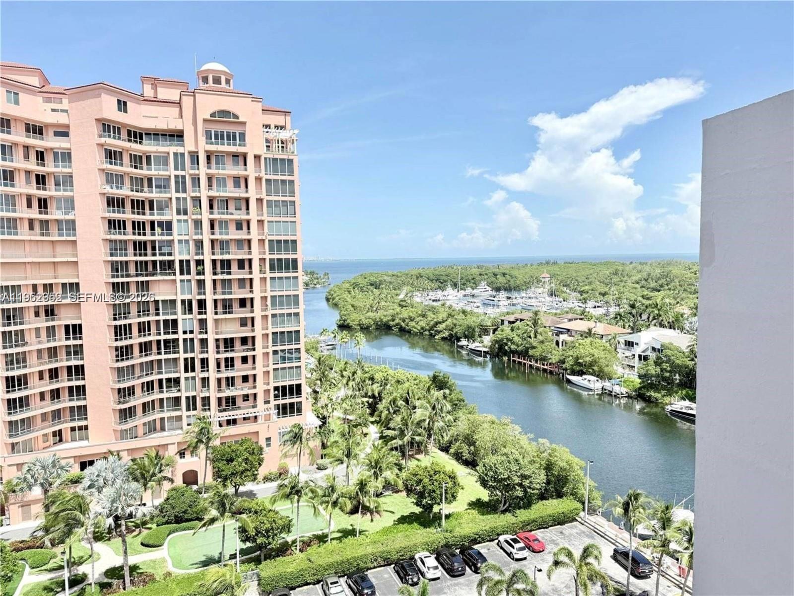 90 Edgewater Drive # 1120