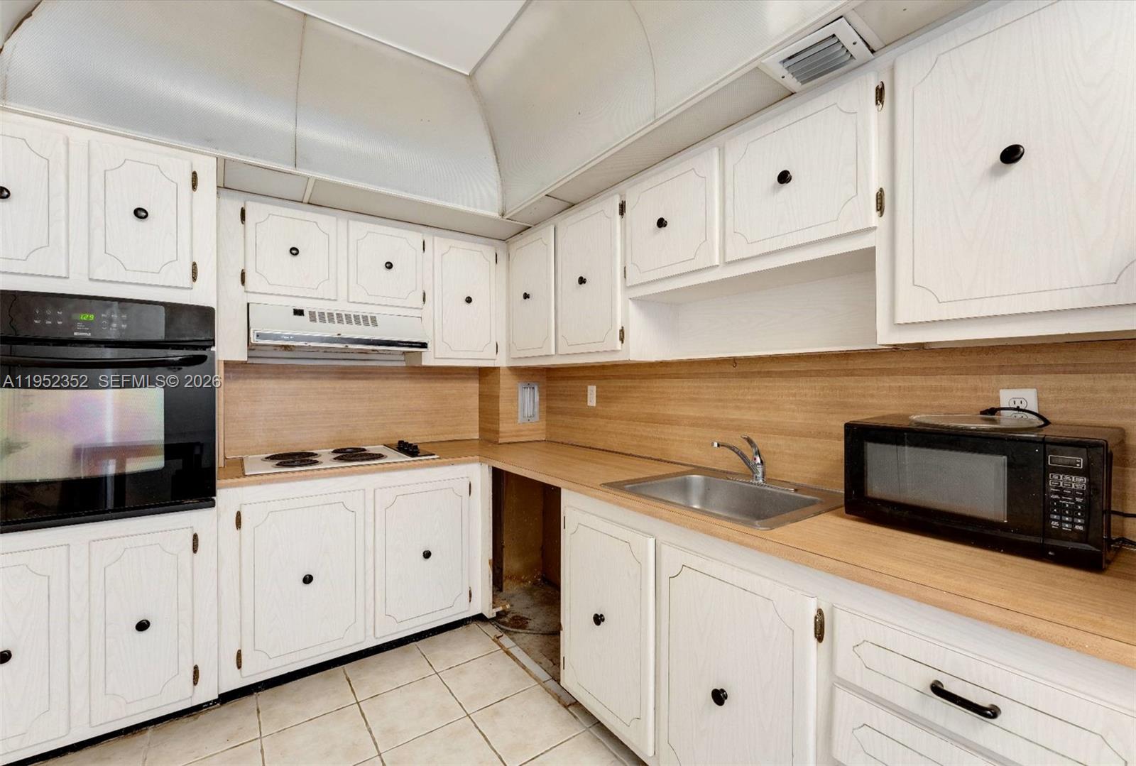 90 Edgewater Drive # 1120