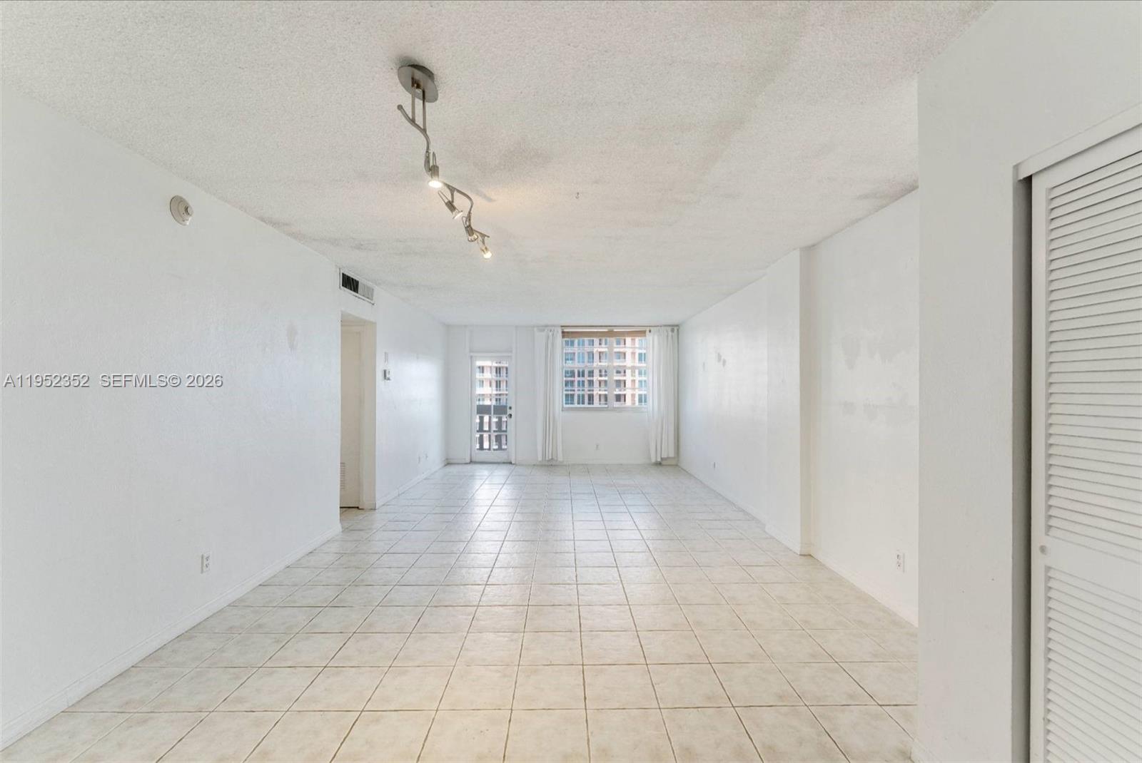 90 Edgewater Drive # 1120