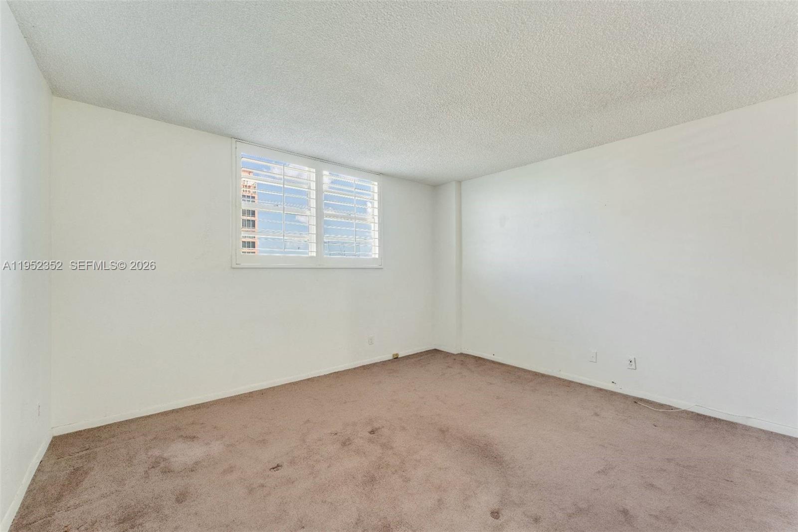 90 Edgewater Drive # 1120