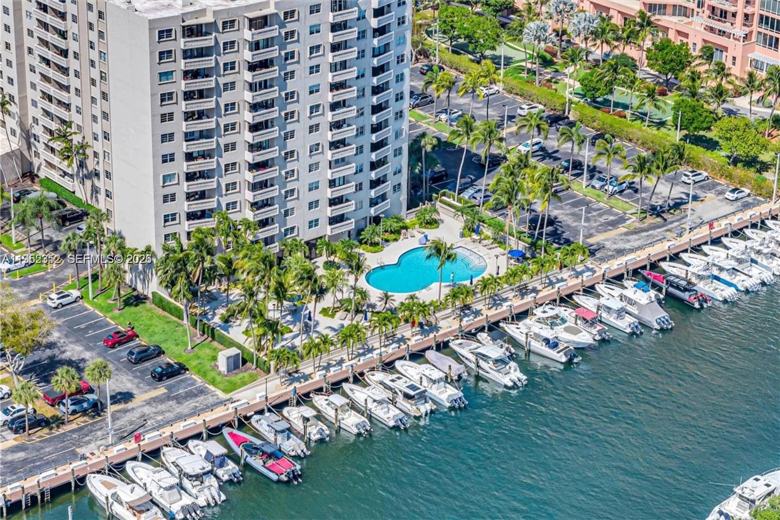 90 Edgewater Drive # 1120