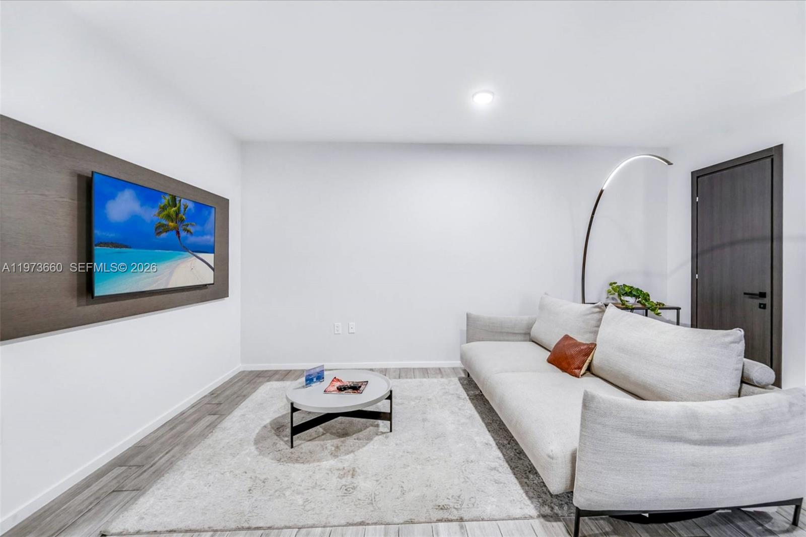 398 NE 5th St # 1515