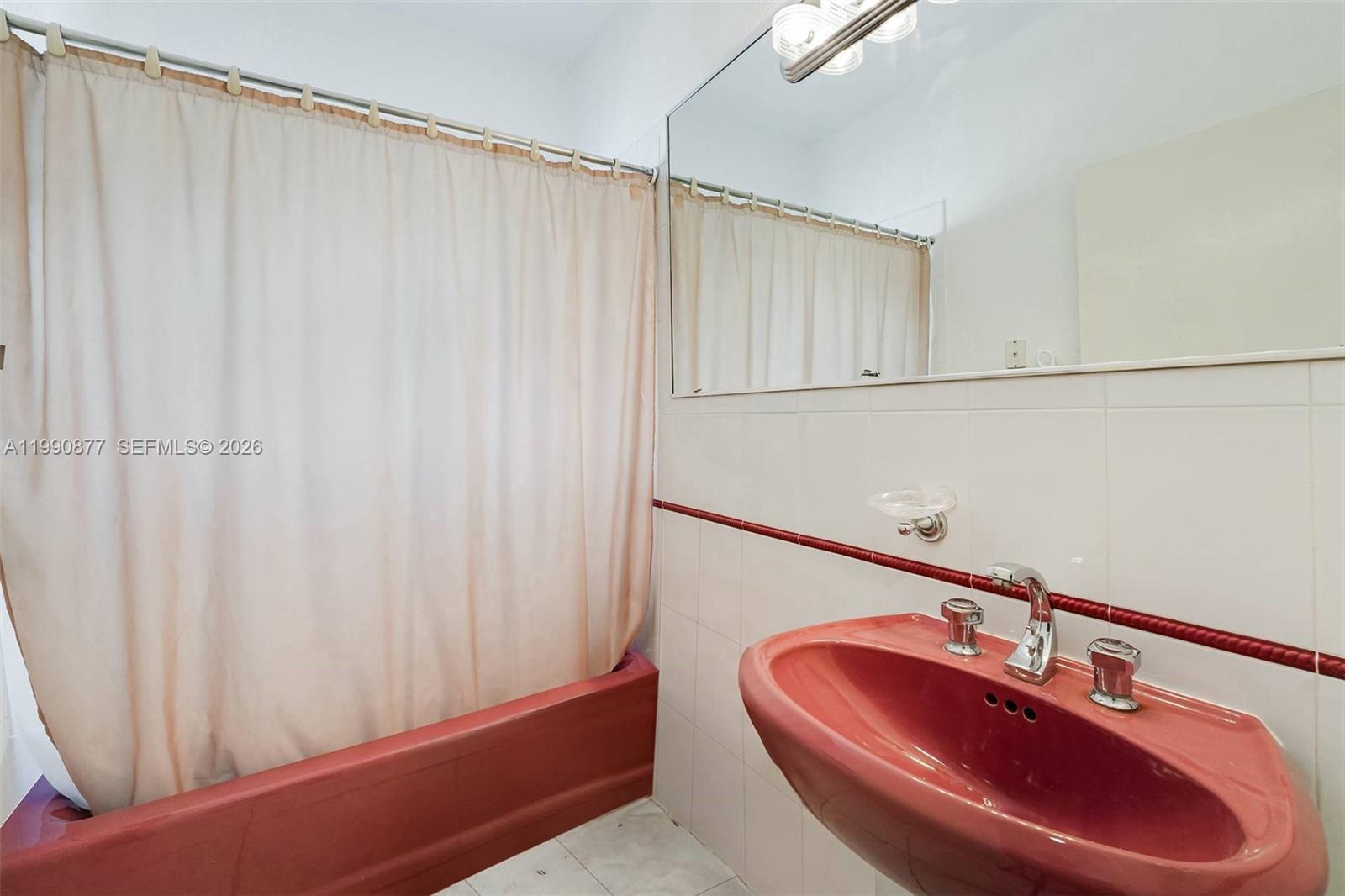 69 S Royal Poinciana Boulevard