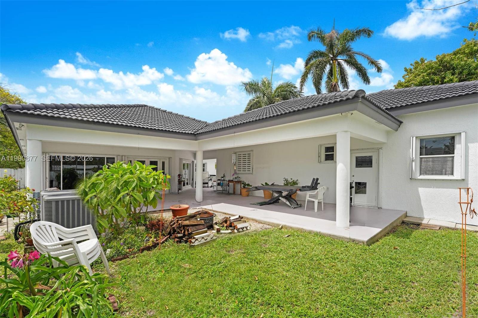 69 S Royal Poinciana Boulevard