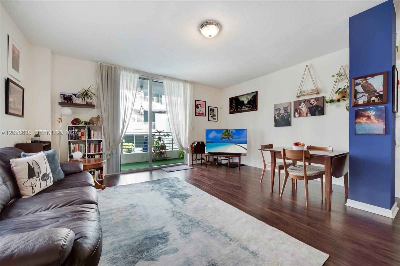 3339 Virginia Street # 305