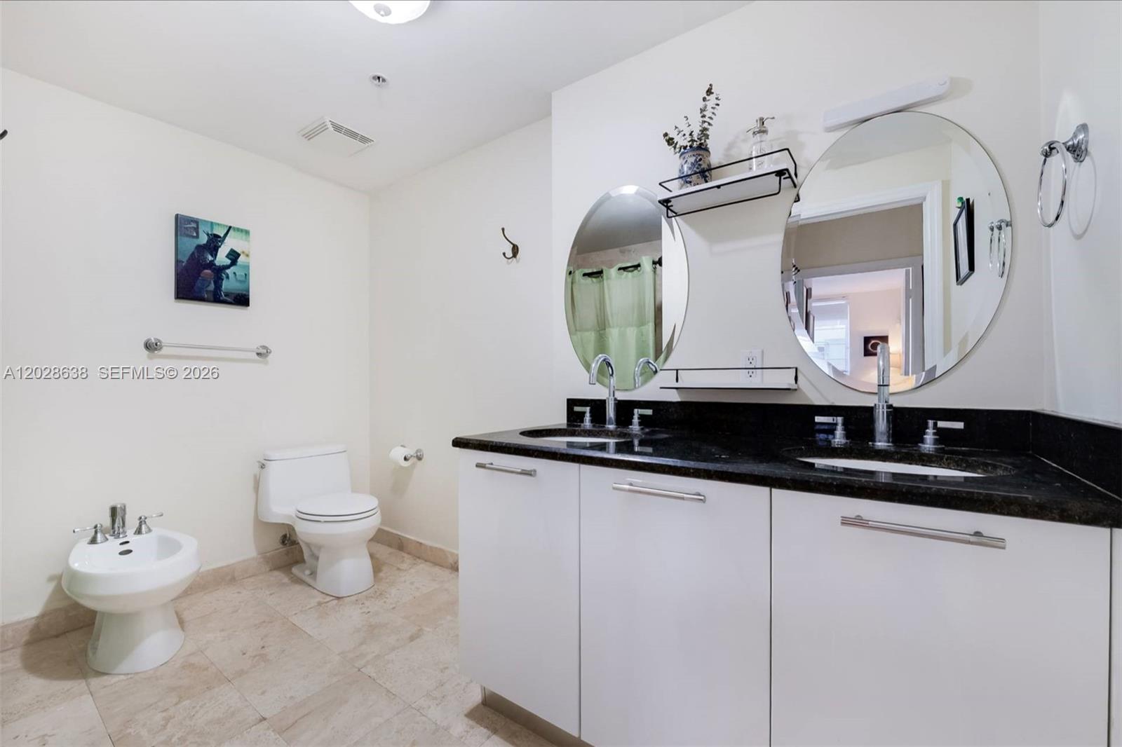 3339 Virginia Street # 305
