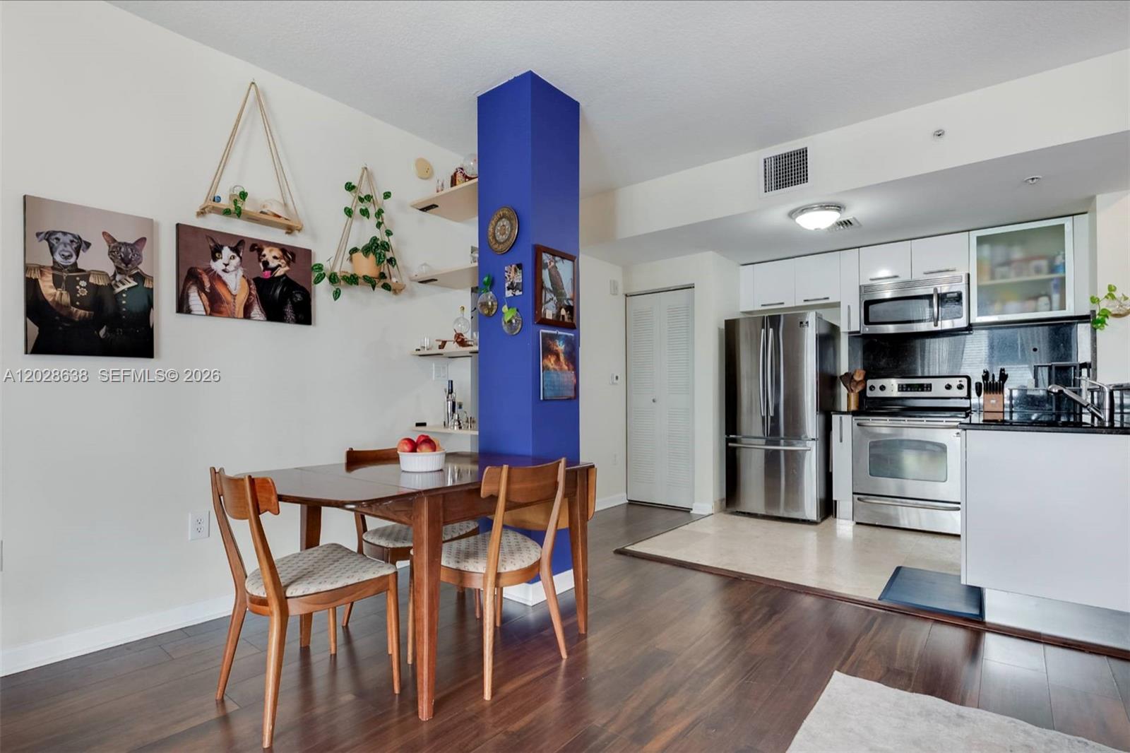 3339 Virginia Street # 305