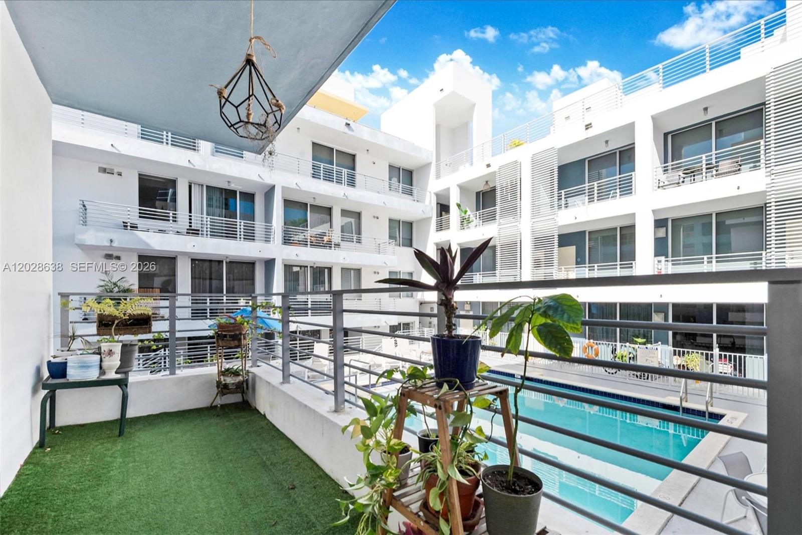 3339 Virginia Street # 305