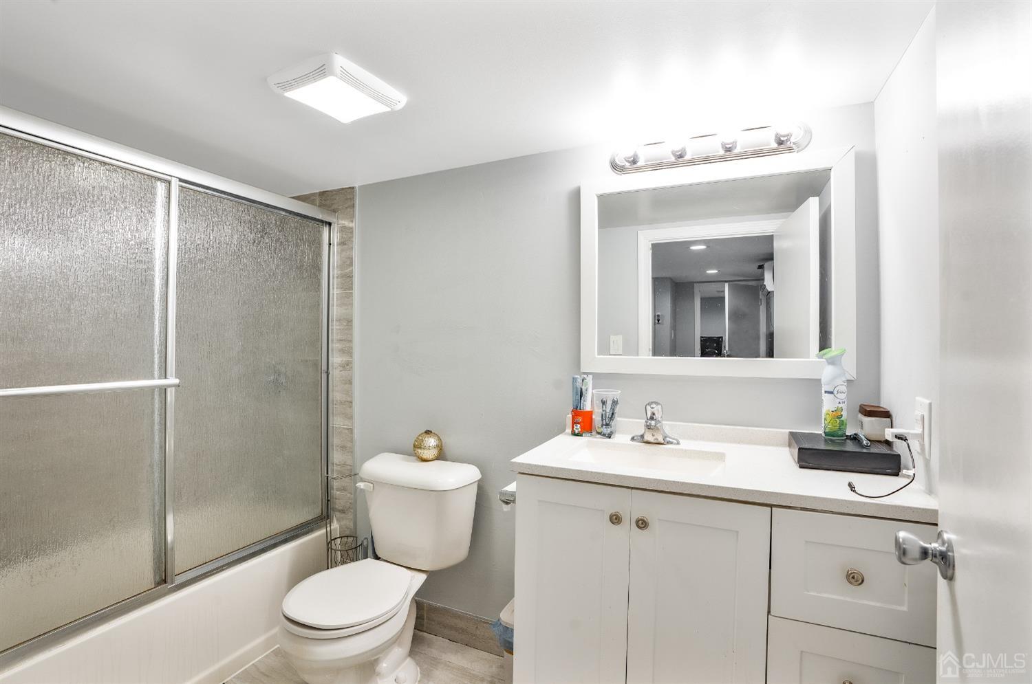 579 Florida Grove Road