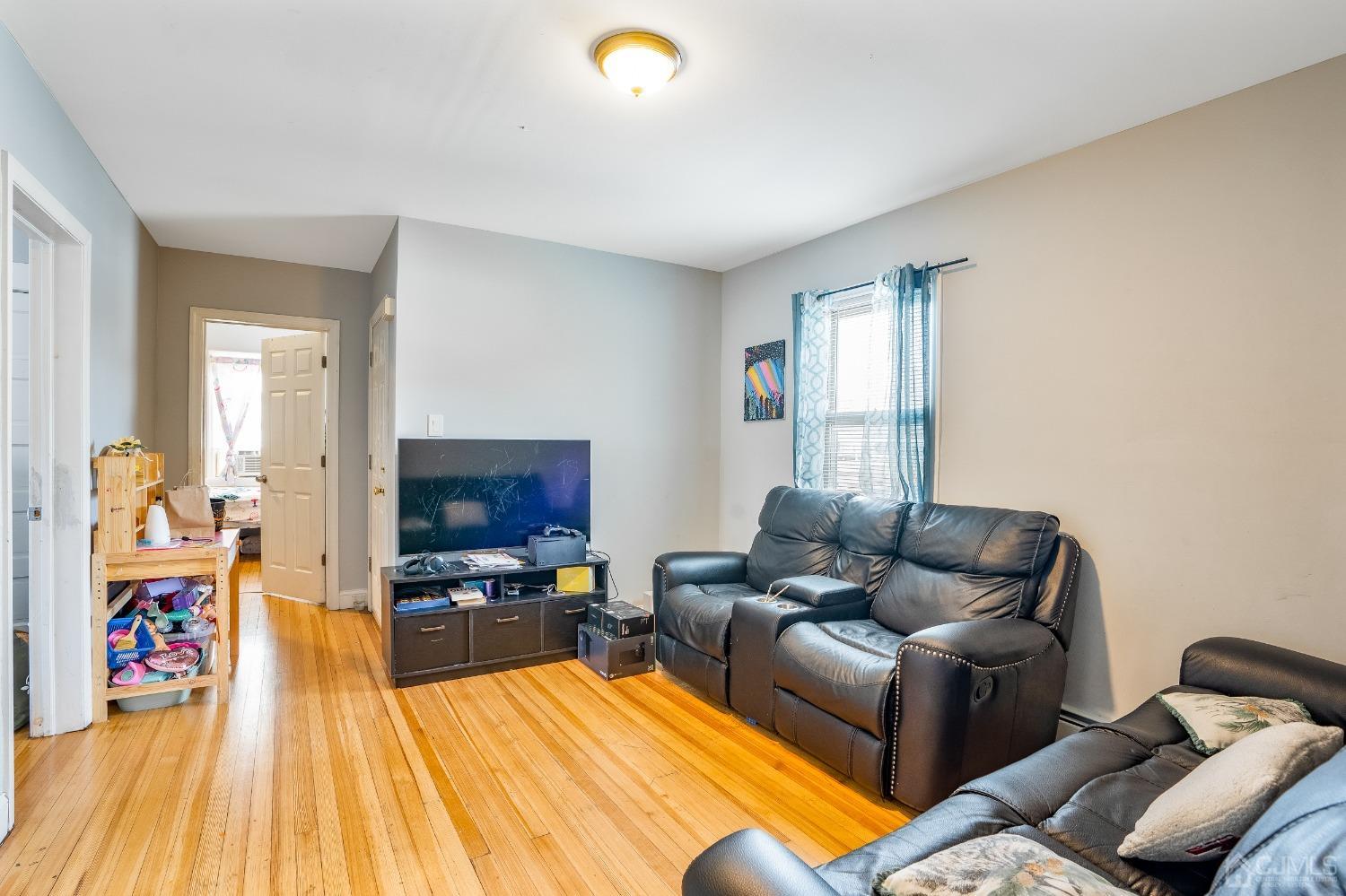 579 Florida Grove Road