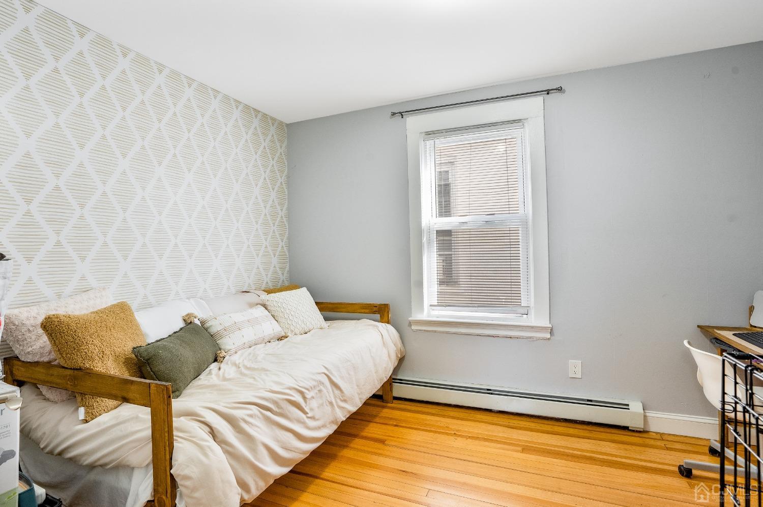 579 Florida Grove Road