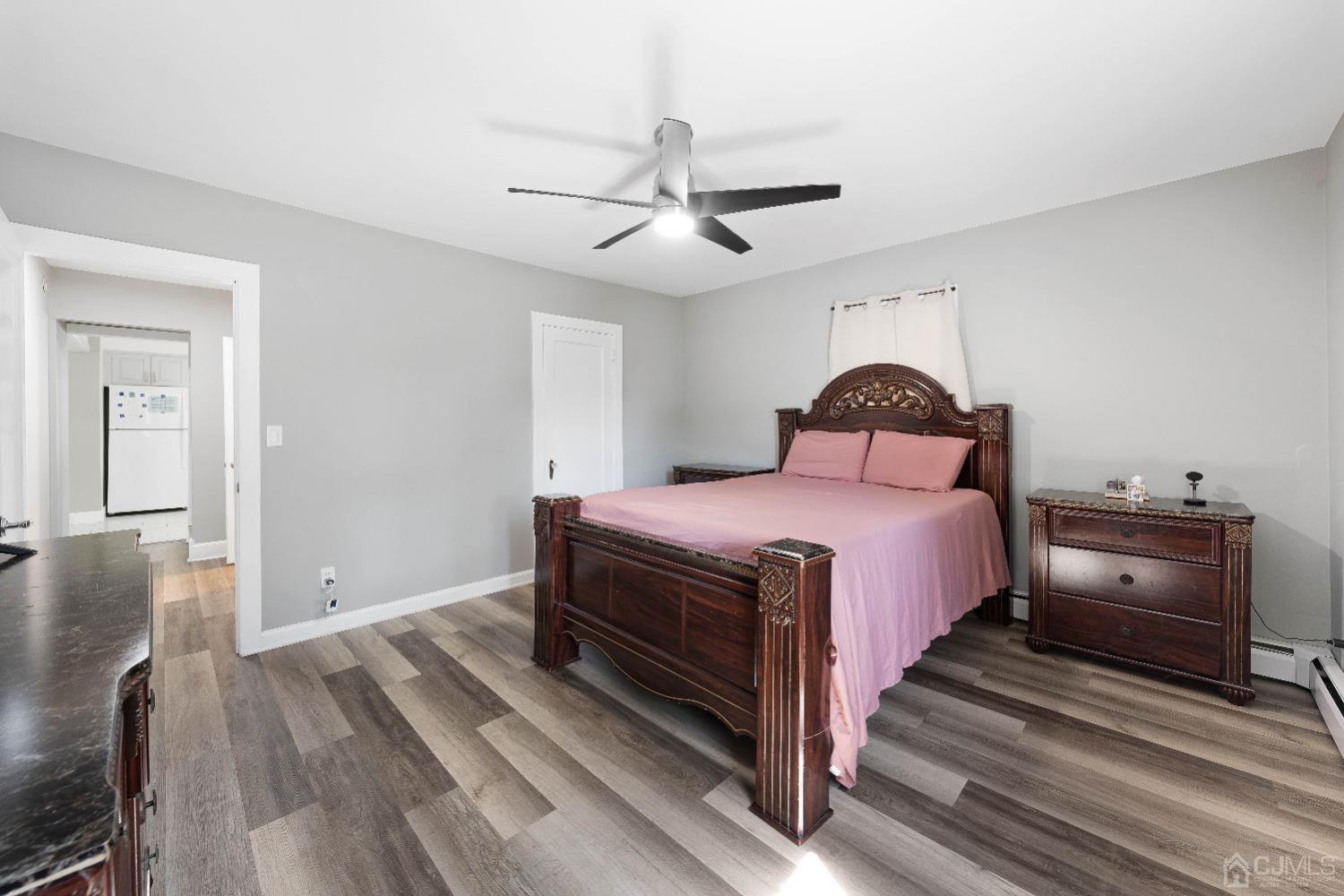 136-136 Glendale Drive