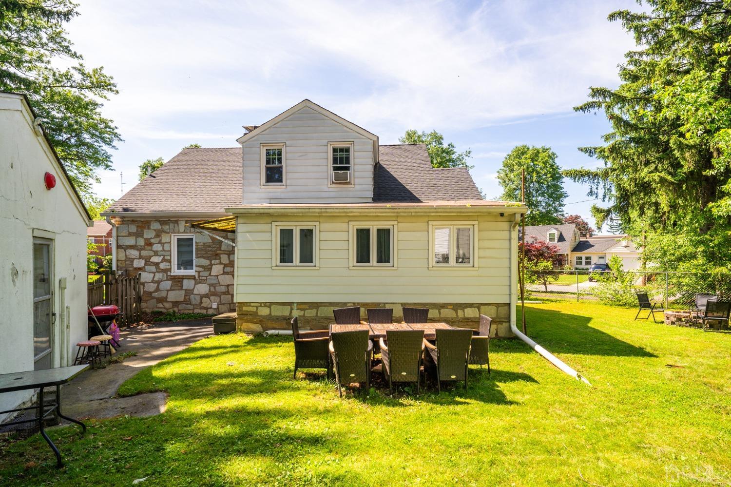 136-136 Glendale Drive