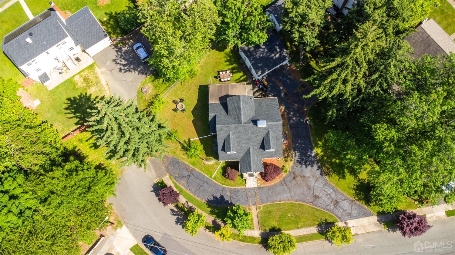 136-136 Glendale Drive