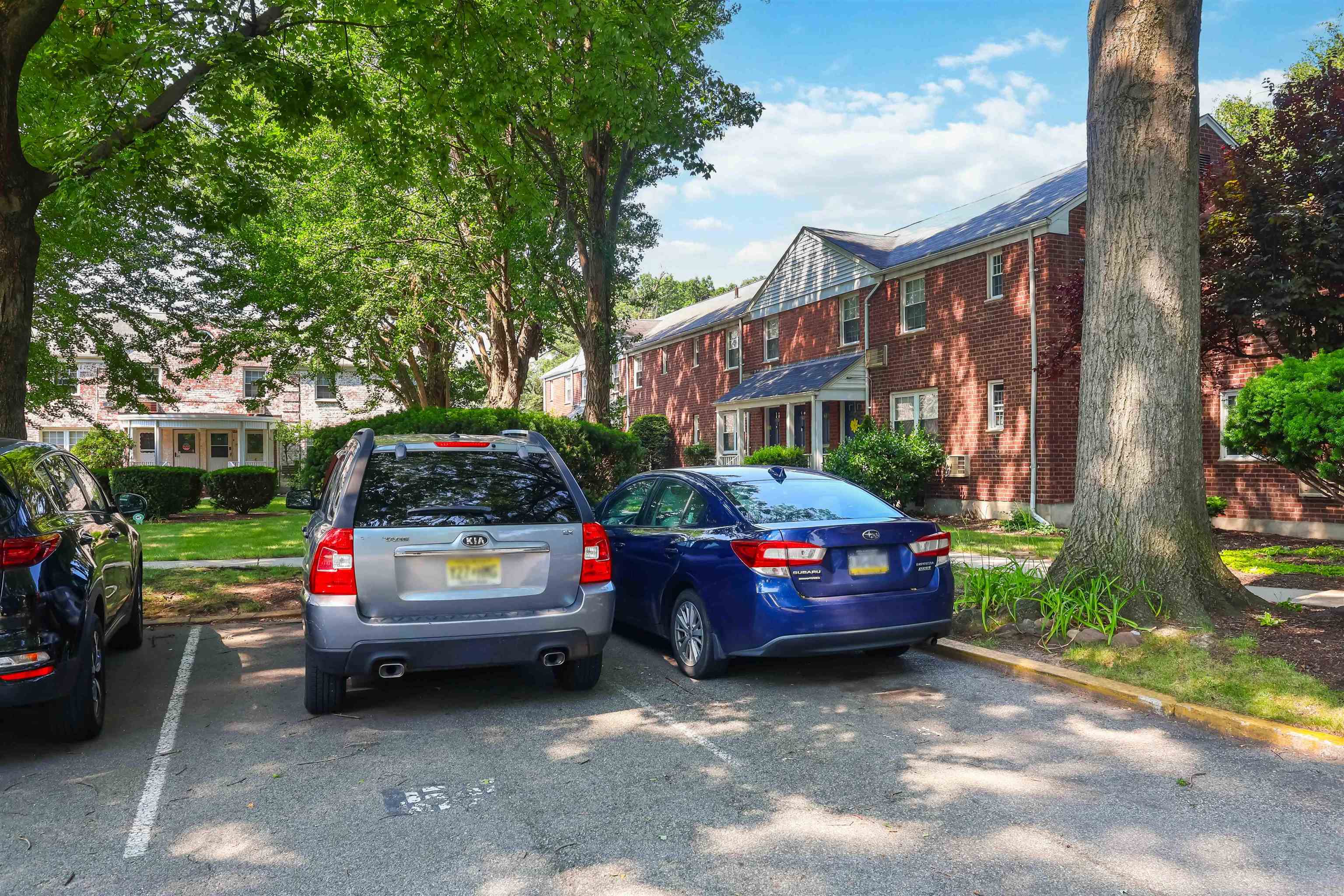 57 CLARK CT Unit: 65