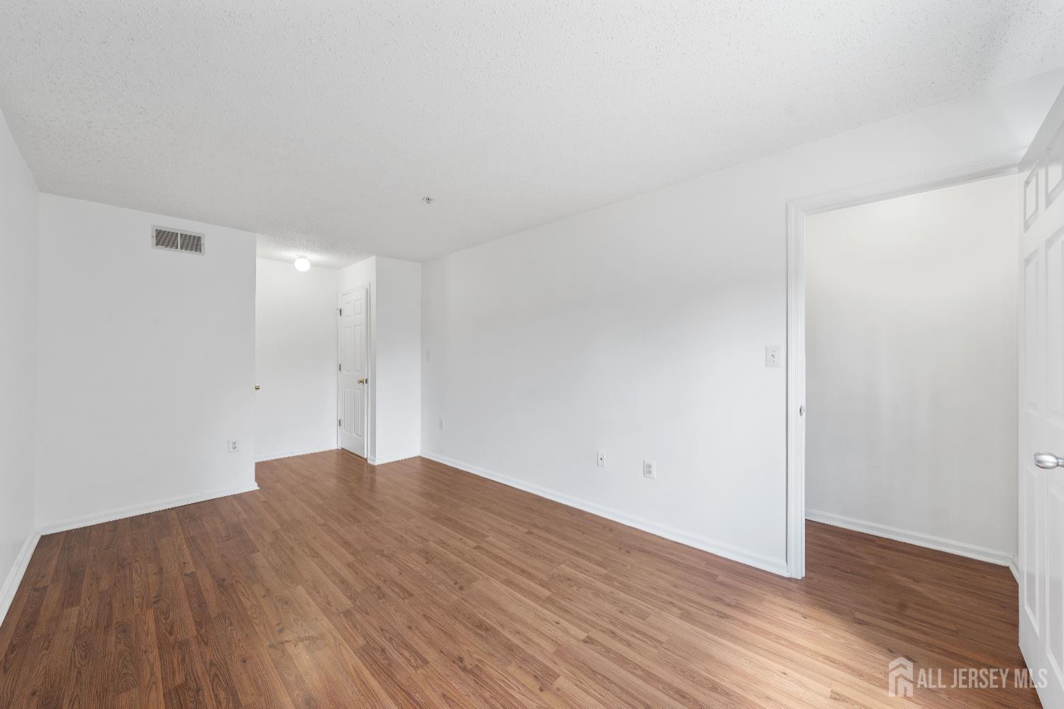 5 Prestwick Way