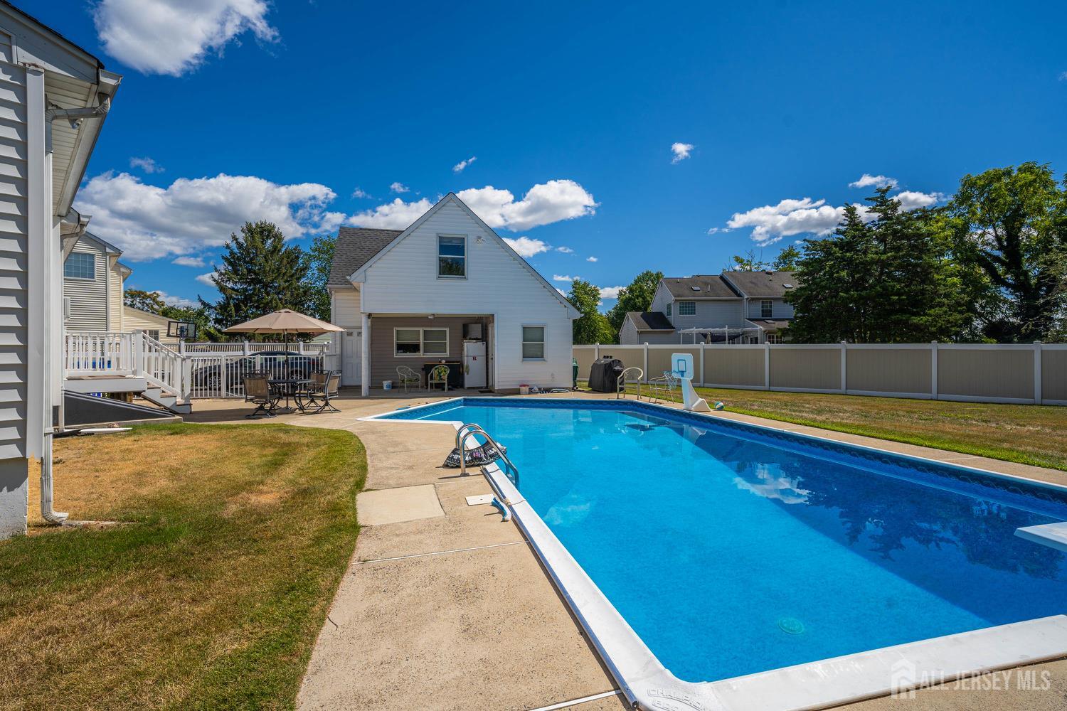 4635 New Brunswick Avenue