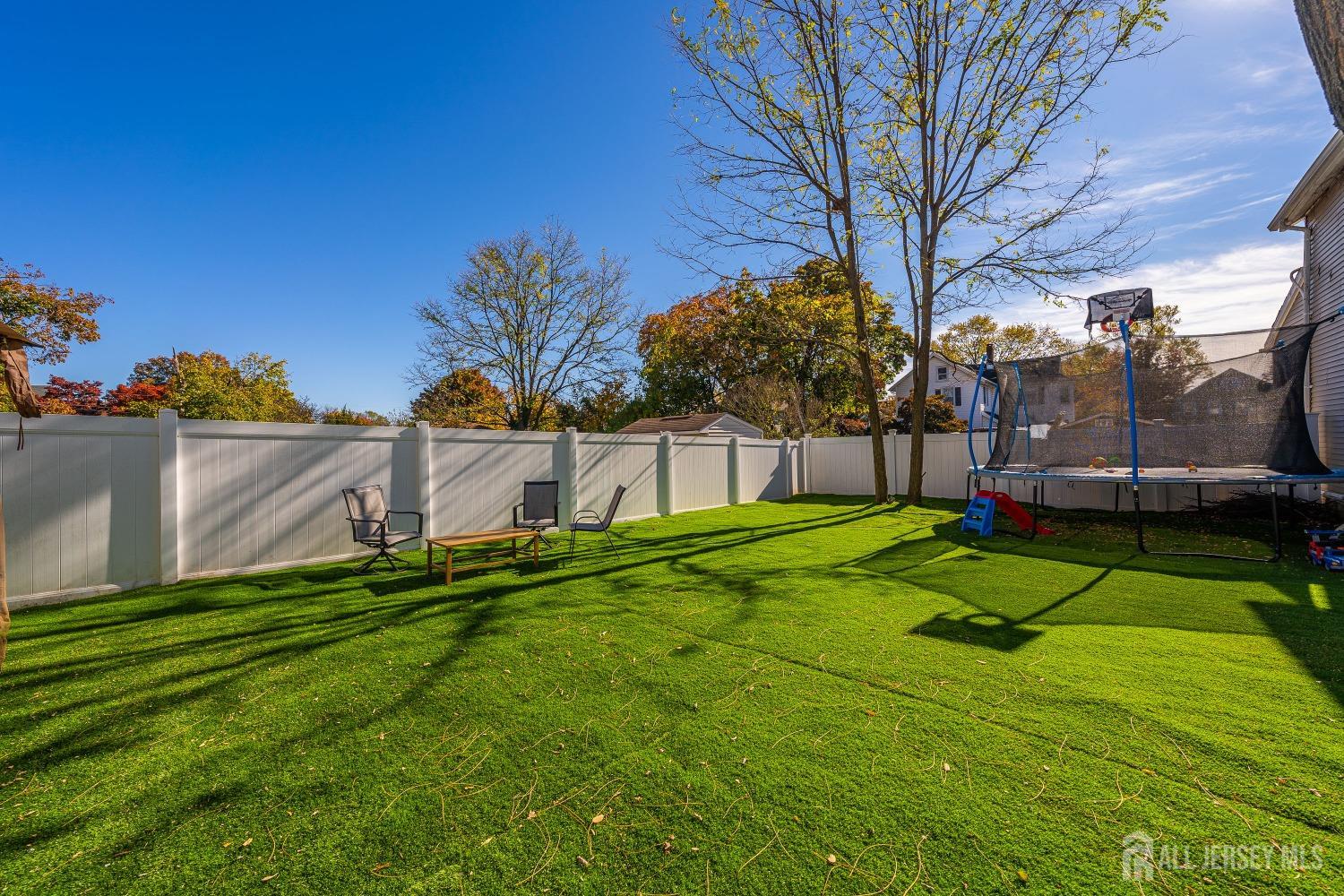29 lincoln Avenue