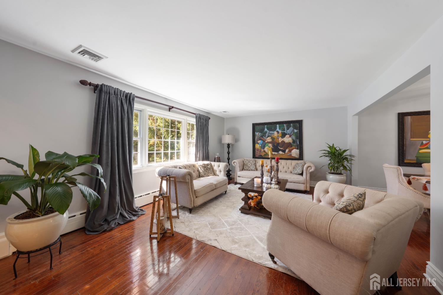 374 S Maple Avenue S, Bernards