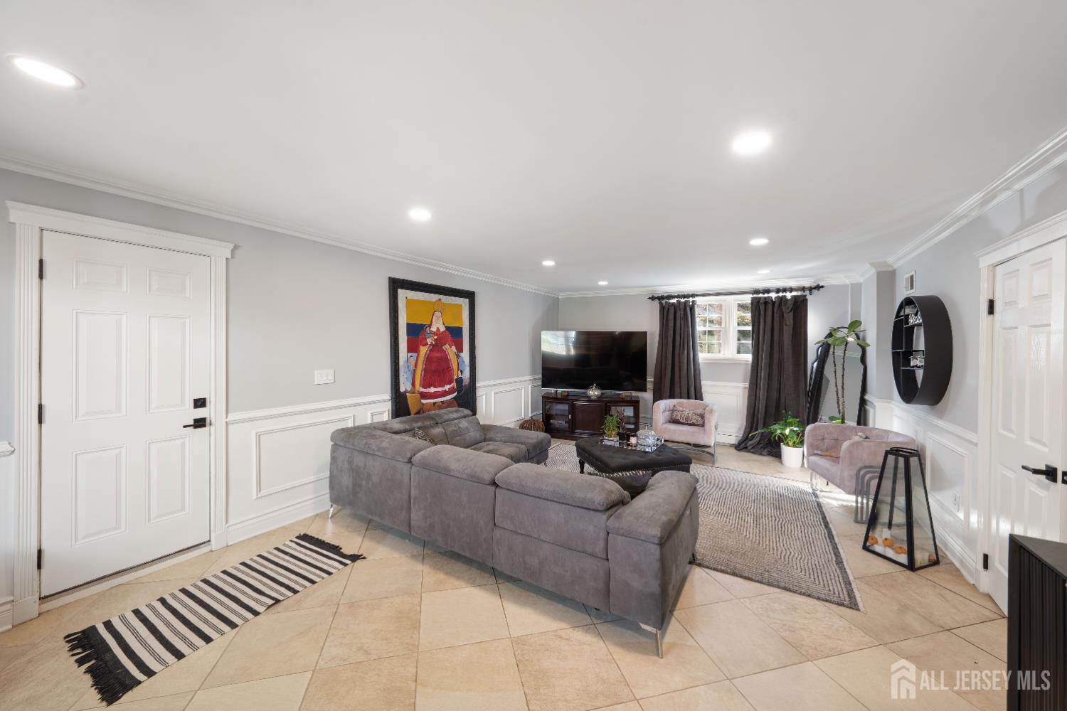 374 S Maple Avenue S, Bernards