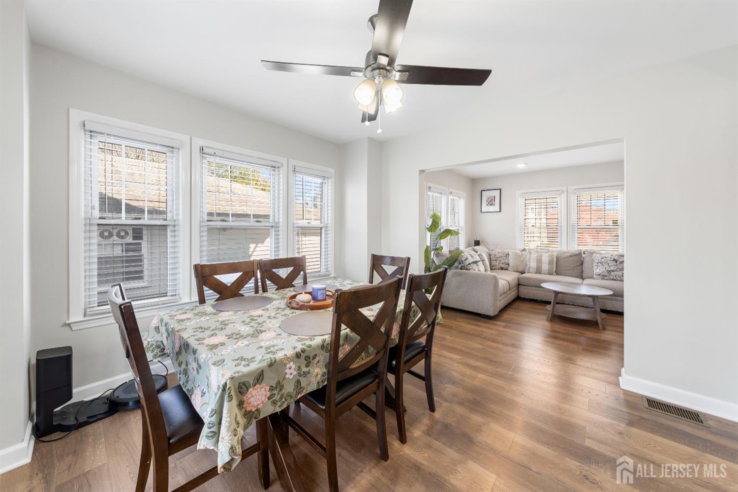 152 Bunns Lane, Woodbridge Proper