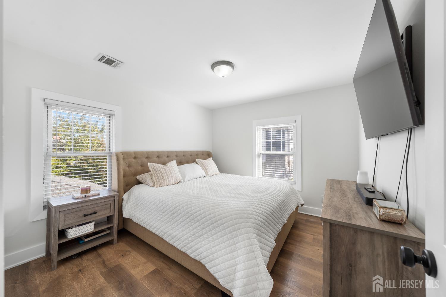 152 Bunns Lane, Woodbridge Proper