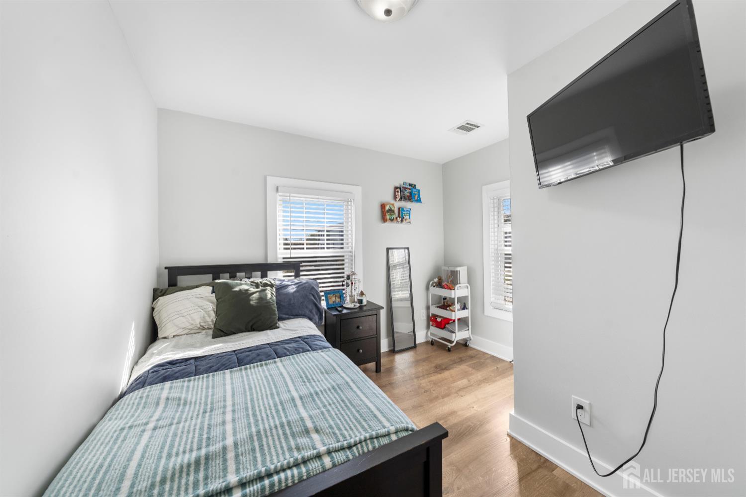 152 Bunns Lane, Woodbridge Proper