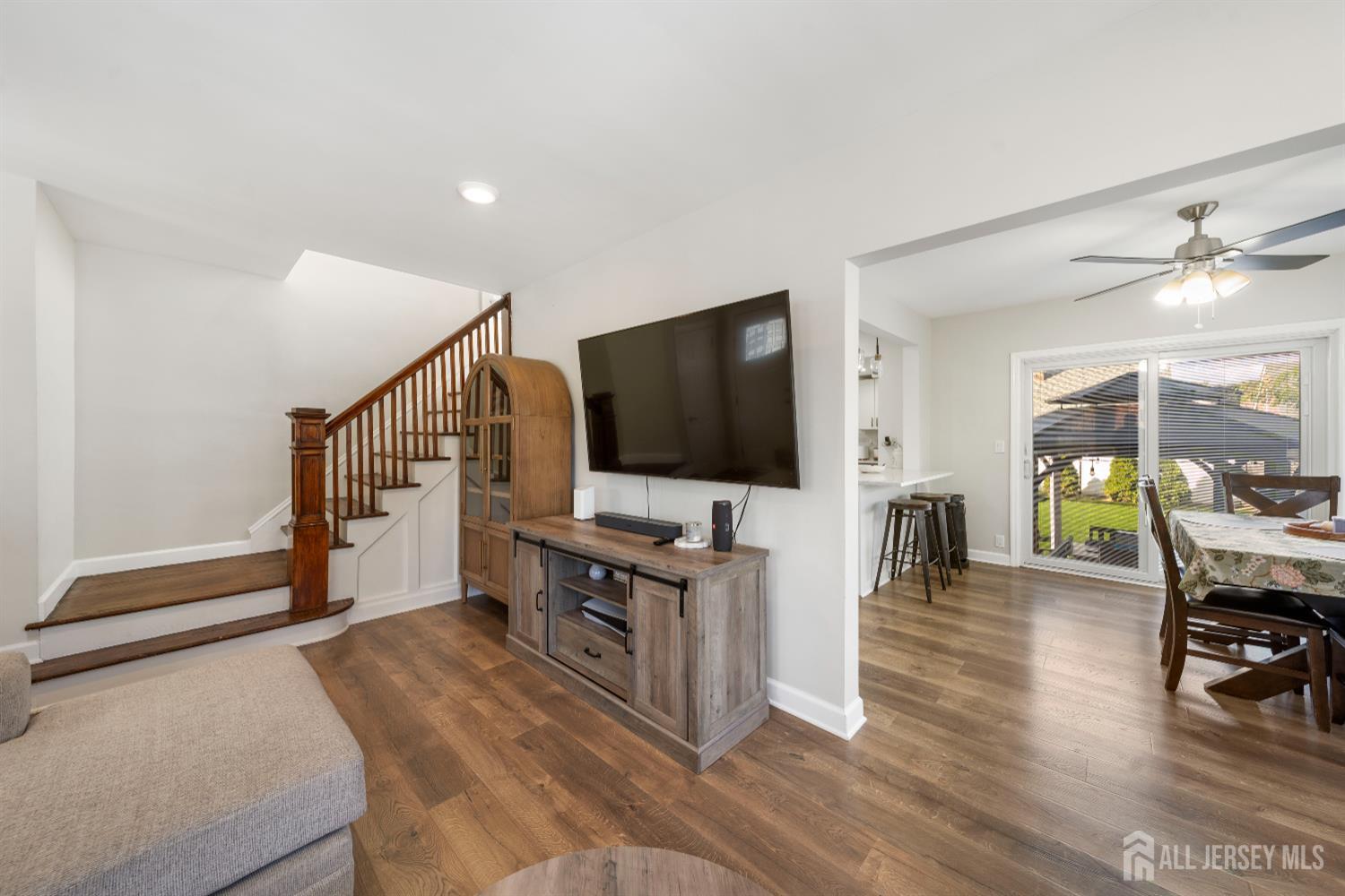 152 Bunns Lane, Woodbridge Proper