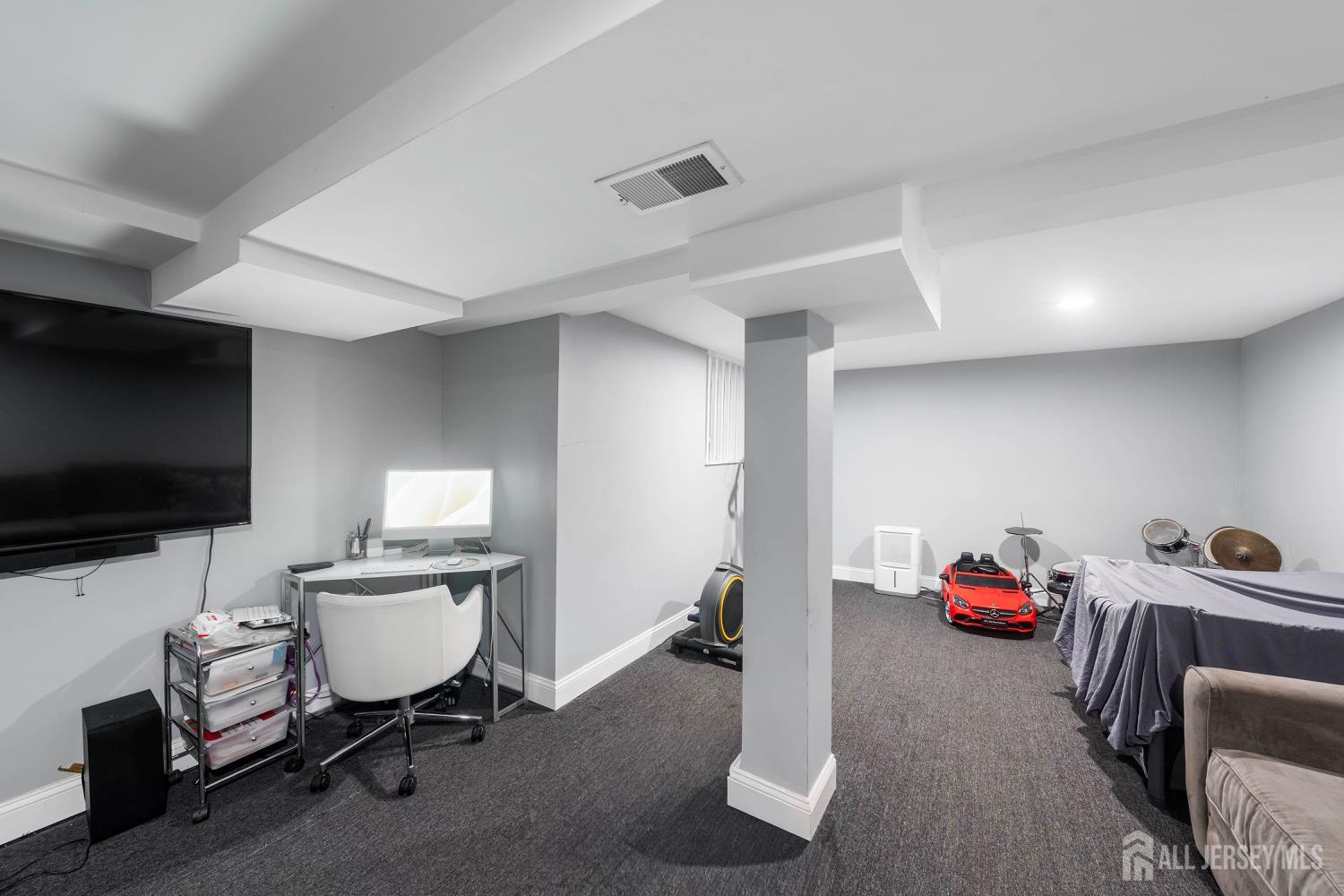 1305 Sunnyside Place # 09