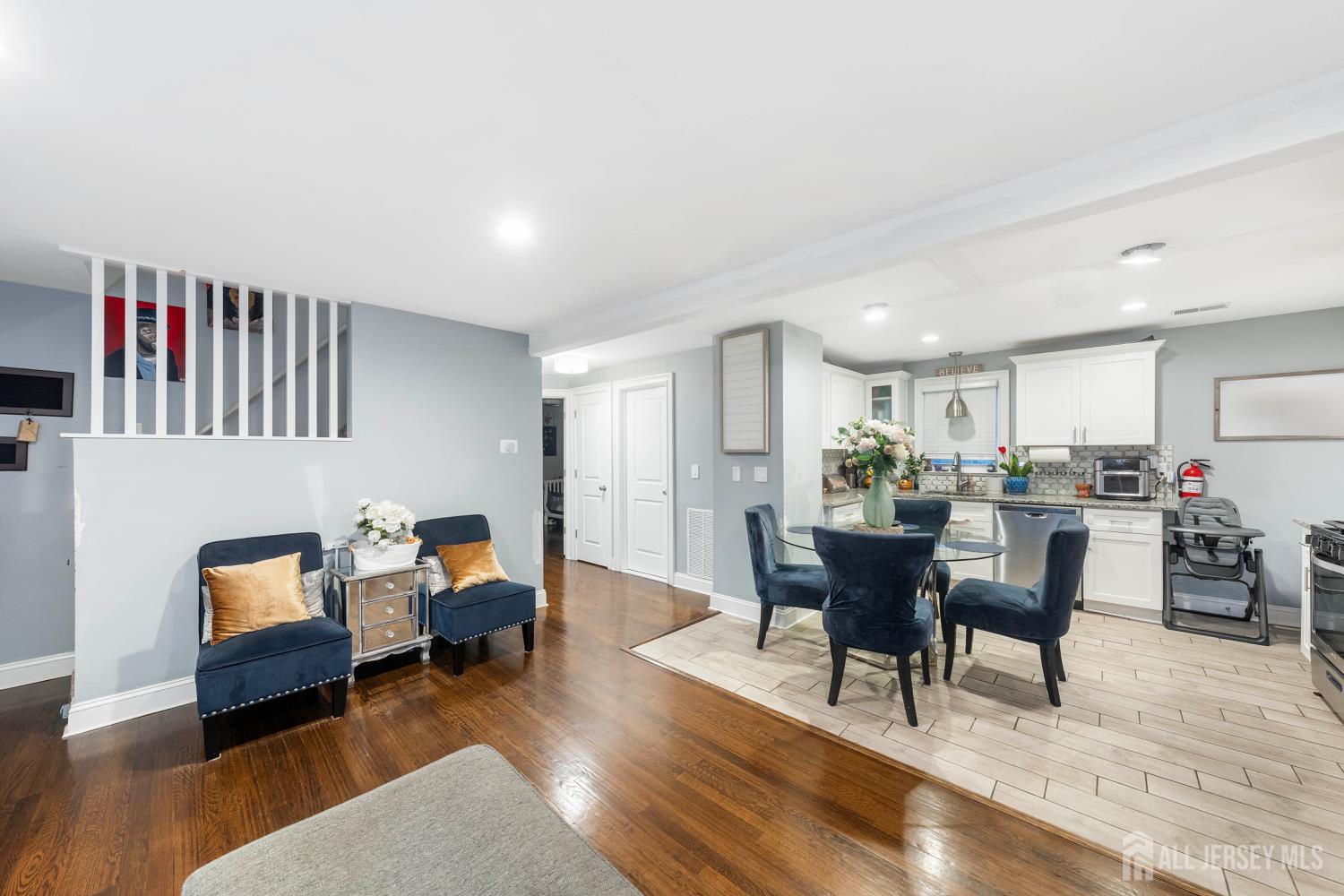 1305 Sunnyside Place # 09