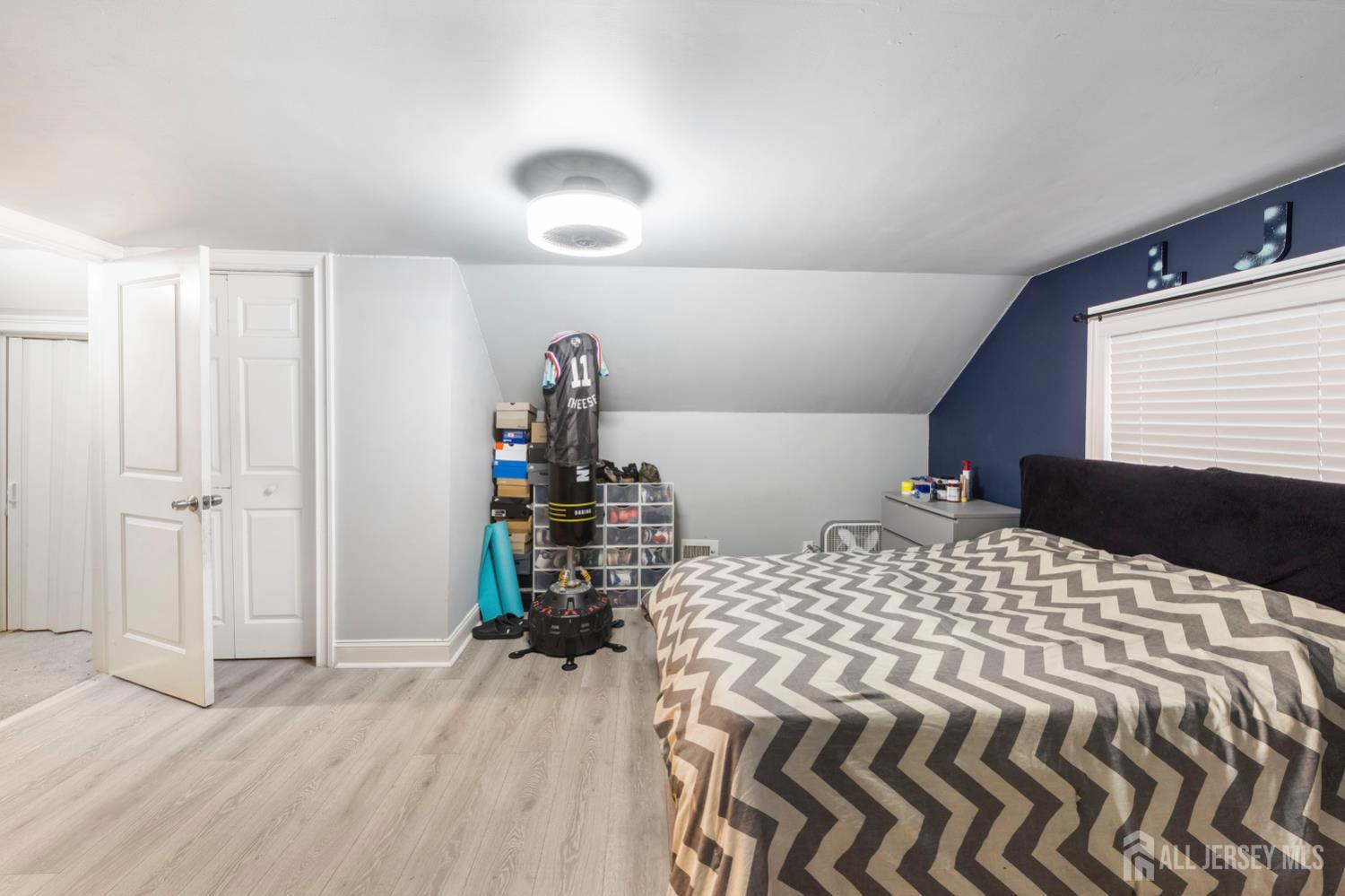 1305 Sunnyside Place # 09