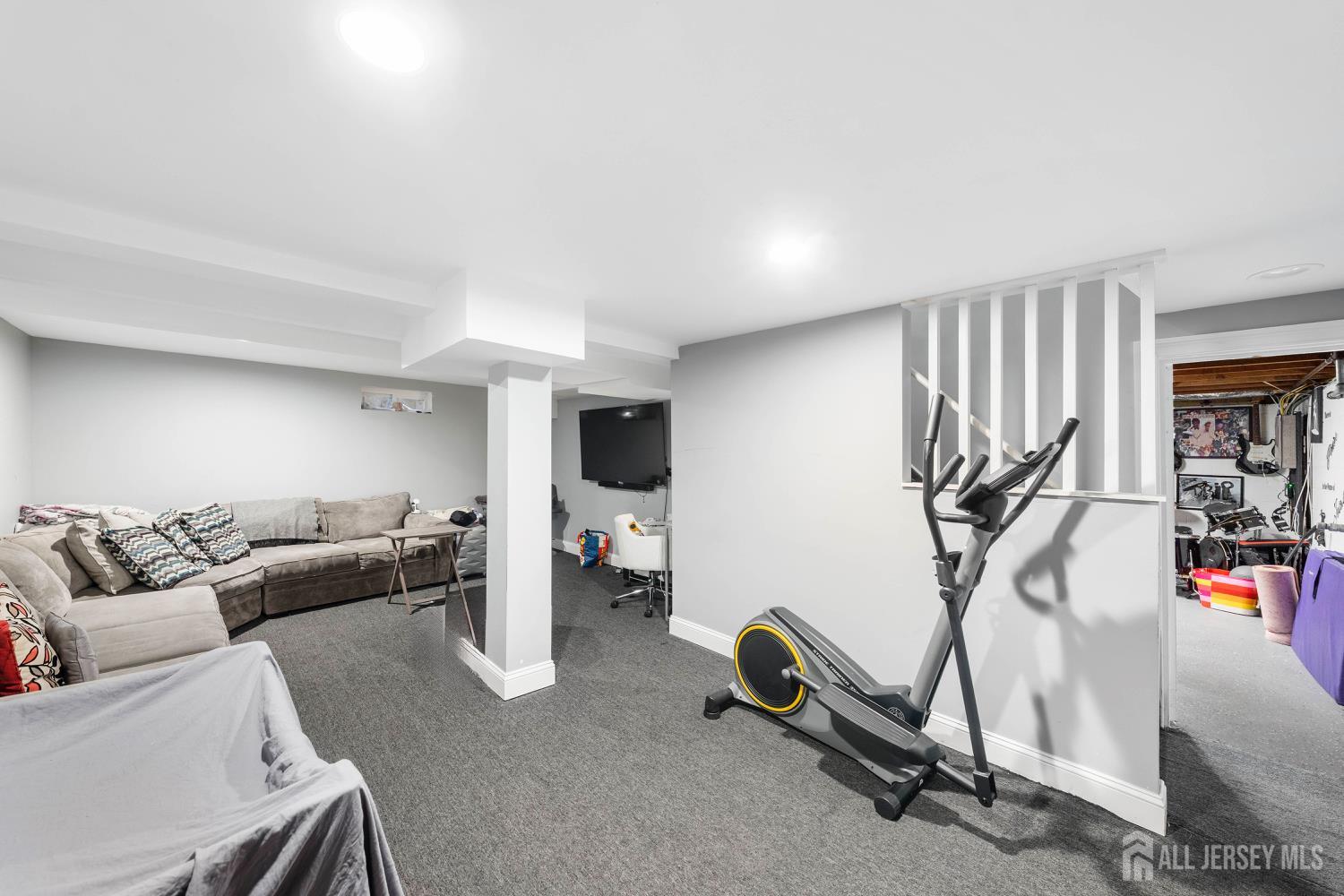 1305 Sunnyside Place # 09