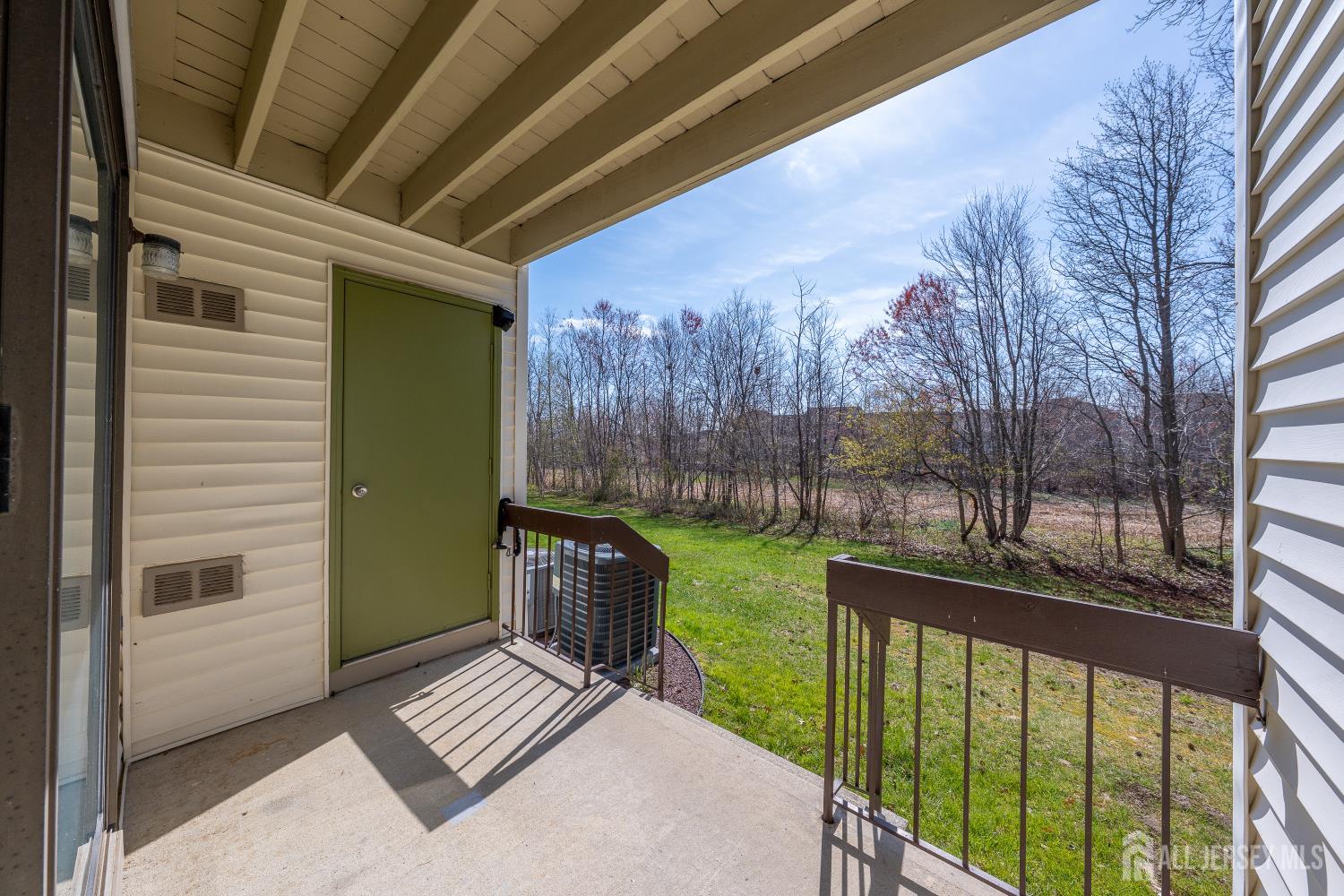 2706 Lighthouse Lane